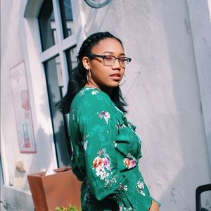 Meet your Posher, Renee